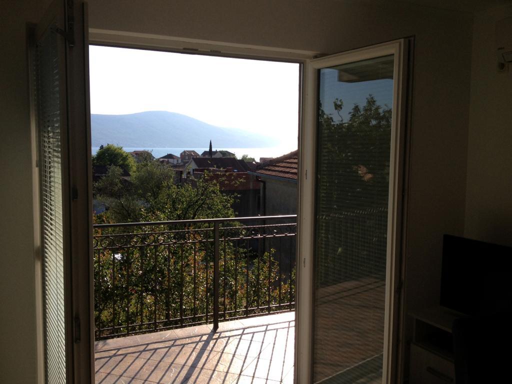 Apartmani Tivat Kaludjerovic الغرفة الصورة
